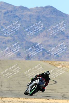 media/Mar-12-2022-SoCal Trackdays (Sat) [[152081554b]]/Turn 10 Braking Zone (11am)/